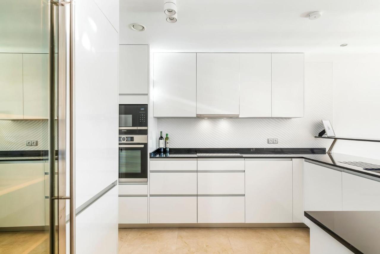 Almodovar Villas - Villa Senses - Luxus Pur In Strandnaehe Марбеля Екстериор снимка